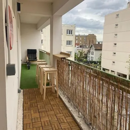 דירה Bright & Modern With Large Terrace Near La Defense & St Lazare *